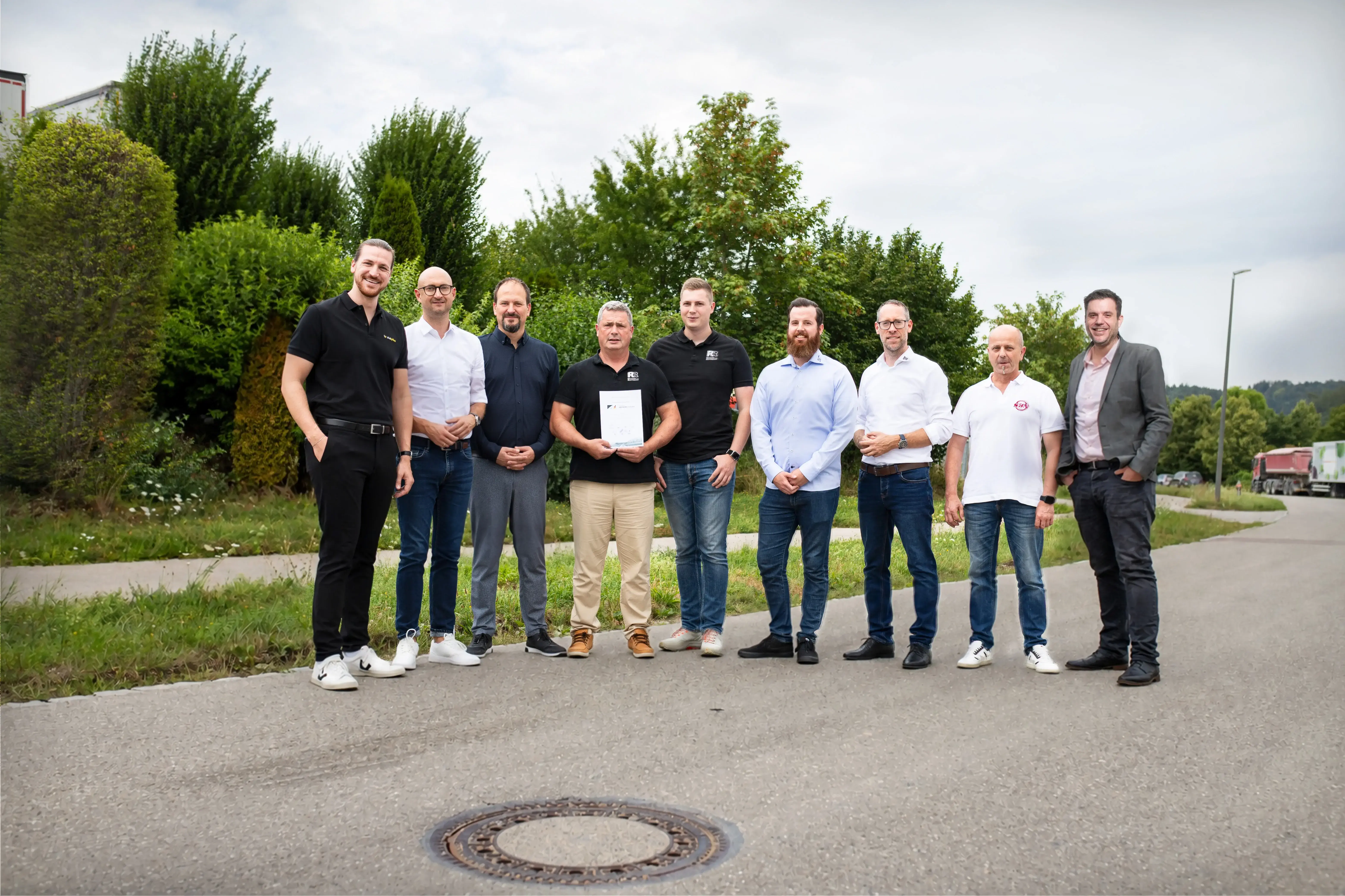 Gruppenfoto der Mitglieder der Allianz #besserestraßen